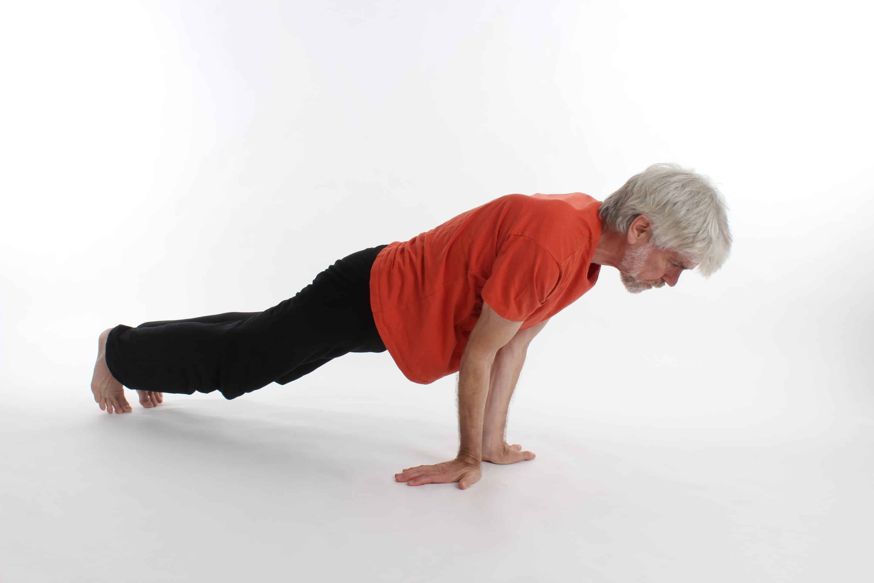 Ekstra lett yoga på Helgelandsmoen (6x), tirsdag kl 12-13.30 – fra 22.04-27.05. Lærer Thomas - Bilde 5